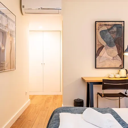 Homeysuite Bedroom 2 Seahouse *